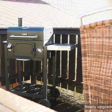 Entire House In Schwarzwald With Mountain View, Private Sauna, Gym, Garden And Terraces Unterkirnach エクステリア 写真