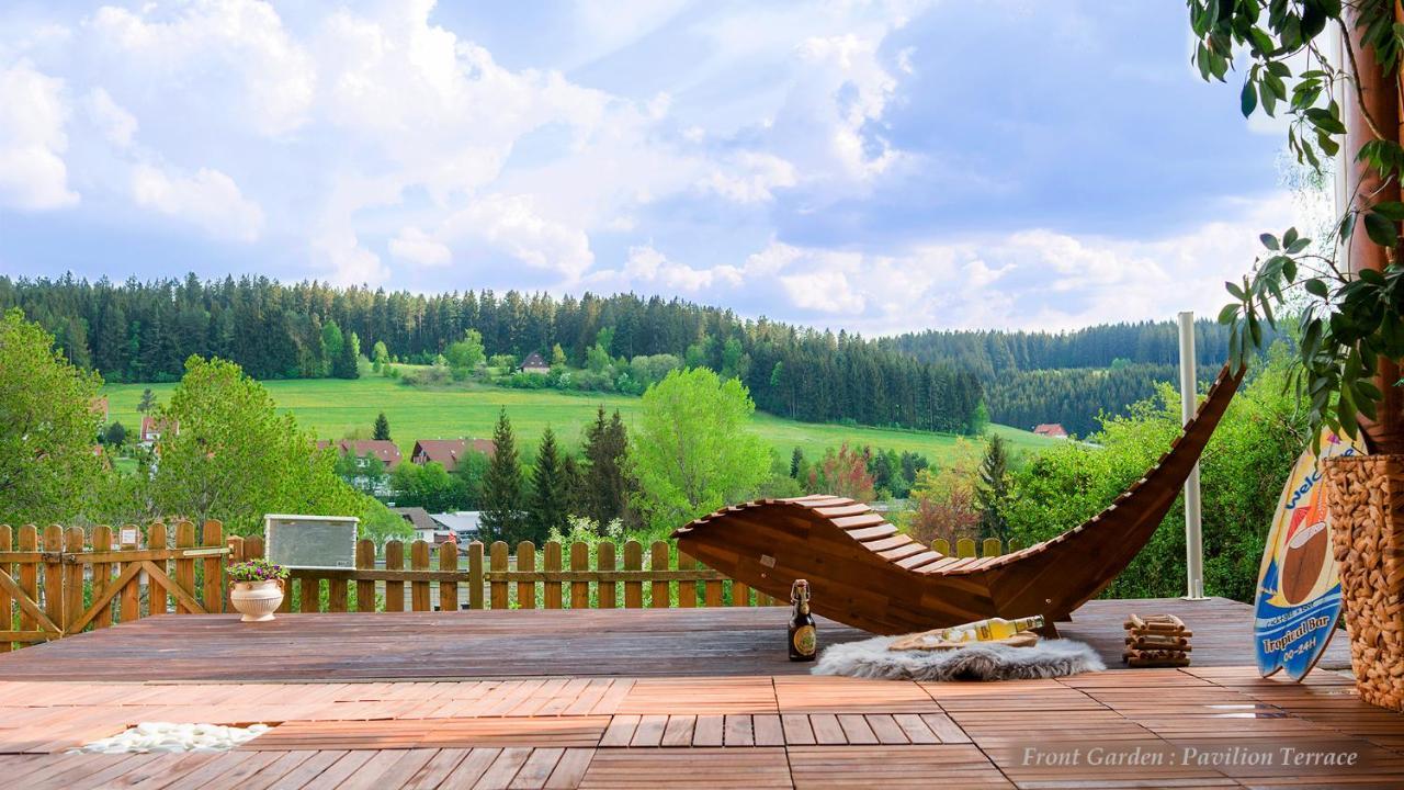 Entire House In Schwarzwald With Mountain View, Private Sauna, Gym, Garden And Terraces Unterkirnach エクステリア 写真