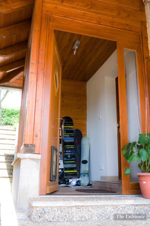 Entire House In Schwarzwald With Mountain View, Private Sauna, Gym, Garden And Terraces Unterkirnach エクステリア 写真