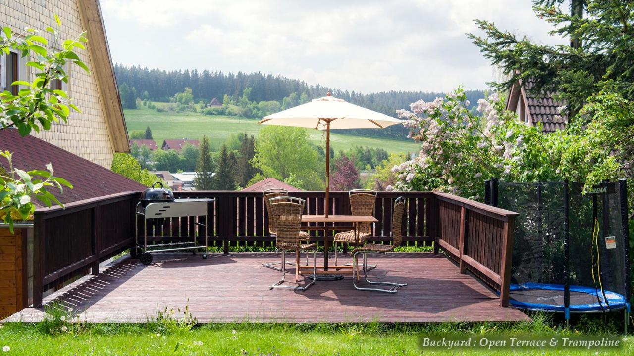 Entire House In Schwarzwald With Mountain View, Private Sauna, Gym, Garden And Terraces Unterkirnach エクステリア 写真